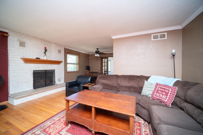 3223 Basswood, ROCKFORD, Illinois 61114, 3 Bedrooms Bedrooms, ,2 BathroomsBathrooms,House,For Sale,Basswood,202604373