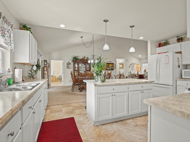 910 Madison, MCHENRY, Illinois 60050, 2 Bedrooms Bedrooms, ,2 BathroomsBathrooms,House,For Sale,Madison,202604376