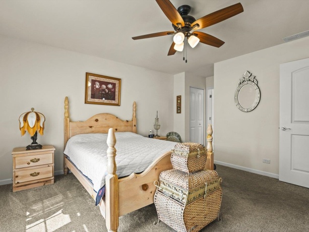 910 Madison, MCHENRY, Illinois 60050, 2 Bedrooms Bedrooms, ,2 BathroomsBathrooms,House,For Sale,Madison,202604376