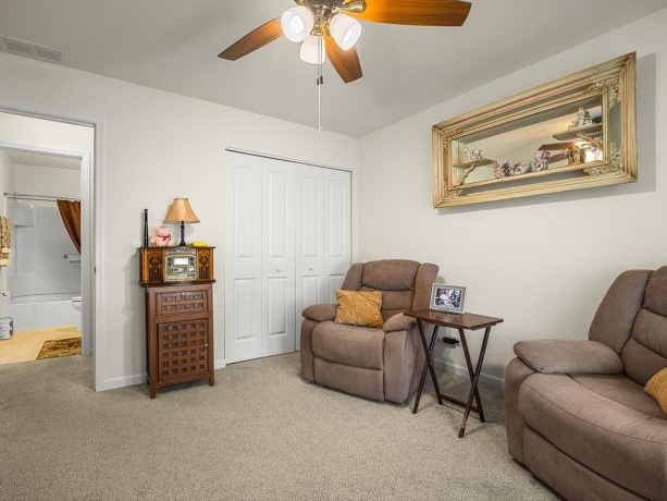 910 Madison, MCHENRY, Illinois 60050, 2 Bedrooms Bedrooms, ,2 BathroomsBathrooms,House,For Sale,Madison,202604376