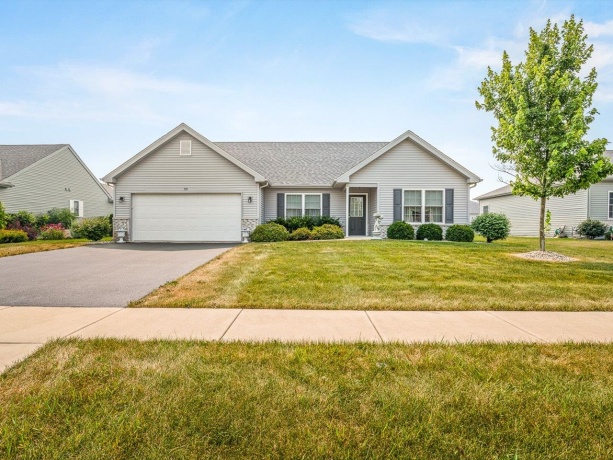 910 Madison, MCHENRY, Illinois 60050, 2 Bedrooms Bedrooms, ,2 BathroomsBathrooms,House,For Sale,Madison,202604376