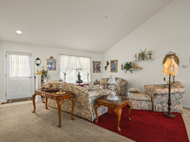 910 Madison, MCHENRY, Illinois 60050, 2 Bedrooms Bedrooms, ,2 BathroomsBathrooms,House,For Sale,Madison,202604376
