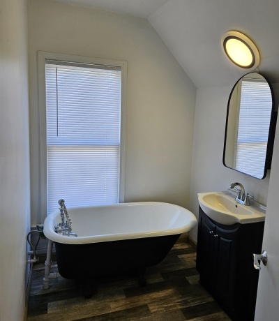 945 NORTH, ROCKFORD, Illinois 61103, 3 Bedrooms Bedrooms, ,2 BathroomsBathrooms,House,For Sale,NORTH,202604379