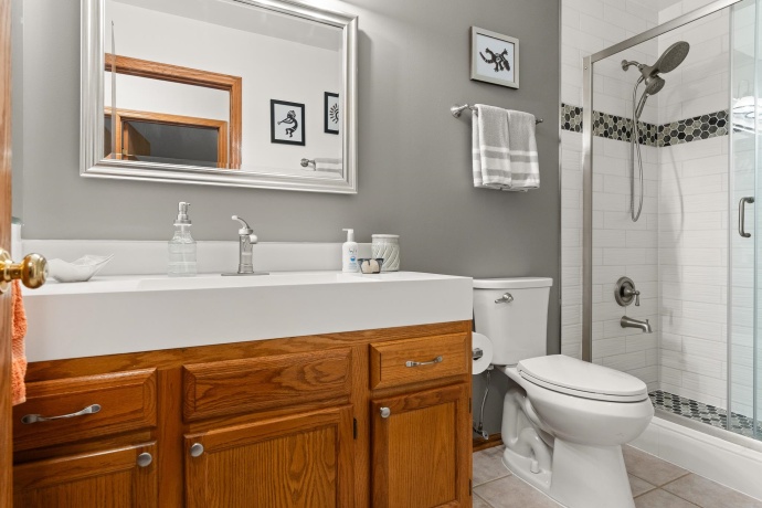 1456 Blue Heron, CRYSTAL LAKE, Illinois 60014, 4 Bedrooms Bedrooms, ,3 BathroomsBathrooms,House,For Sale,Blue Heron,202604383