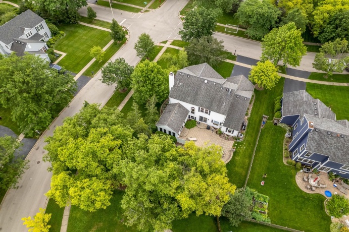1456 Blue Heron, CRYSTAL LAKE, Illinois 60014, 4 Bedrooms Bedrooms, ,3 BathroomsBathrooms,House,For Sale,Blue Heron,202604383