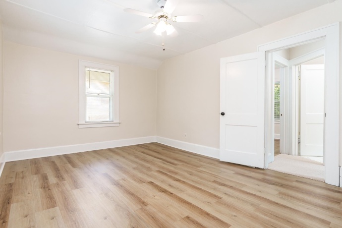 613 Napoleon, ROCKFORD, Illinois 61103, 2 Bedrooms Bedrooms, ,1 BathroomBathrooms,House,For Sale,Napoleon,202604385