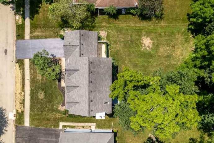 5316 Regents Park, ROCKFORD, Illinois 61107, 4 Bedrooms Bedrooms, ,2 BathroomsBathrooms,House,For Sale,Regents Park,202604387