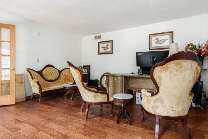 5316 Regents Park, ROCKFORD, Illinois 61107, 4 Bedrooms Bedrooms, ,2 BathroomsBathrooms,House,For Sale,Regents Park,202604387