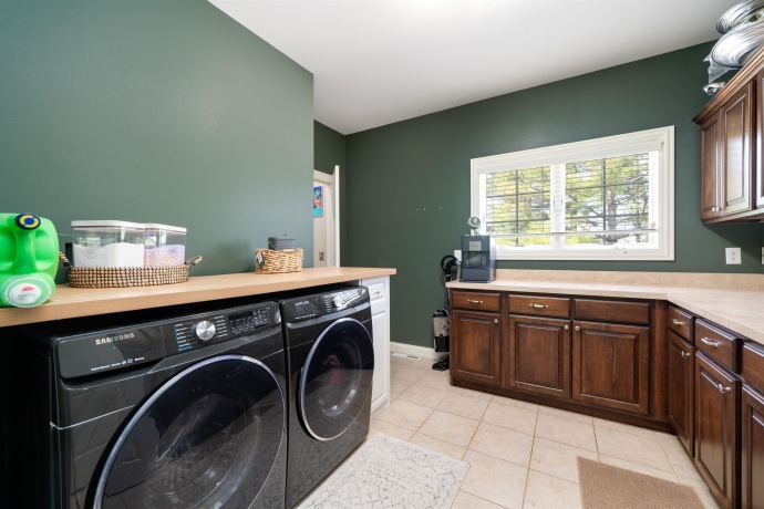7418 Timber Ridge, ROSCOE, Illinois 61073, 5 Bedrooms Bedrooms, ,4 BathroomsBathrooms,House,For Sale,Timber Ridge,202604388