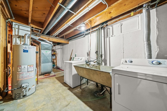 2327 Wisconsin, ROCKFORD, Illinois 61108, 3 Bedrooms Bedrooms, ,1 BathroomBathrooms,House,For Sale,Wisconsin,202604391