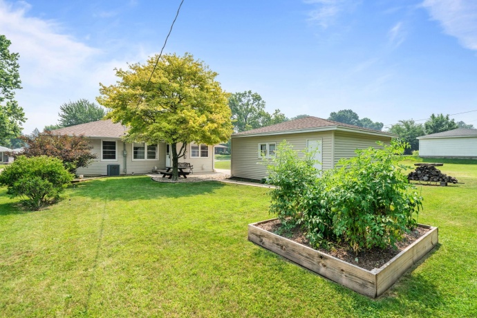 2327 Wisconsin, ROCKFORD, Illinois 61108, 3 Bedrooms Bedrooms, ,1 BathroomBathrooms,House,For Sale,Wisconsin,202604391