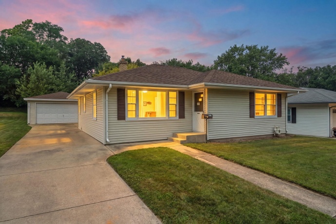 2327 Wisconsin, ROCKFORD, Illinois 61108, 3 Bedrooms Bedrooms, ,1 BathroomBathrooms,House,For Sale,Wisconsin,202604391