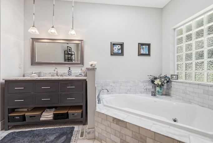 6A6 Hampton, APPLE RIVER, Illinois 61001, 6 Bedrooms Bedrooms, ,3 BathroomsBathrooms,House,For Sale,Hampton,202604393