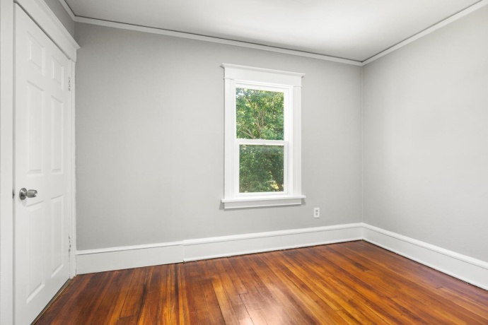 1706 8th, ROCKFORD, Illinois 61104, 3 Bedrooms Bedrooms, ,1 BathroomBathrooms,House,For Sale,8th,202604394