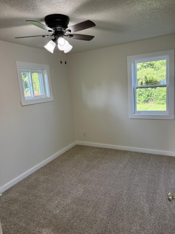 3820-3824 Sandy Hollow, ROCKFORD, Illinois 61109, ,2 Units,For Sale,Sandy Hollow,202604400