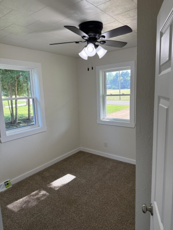 3820-3824 Sandy Hollow, ROCKFORD, Illinois 61109, ,2 Units,For Sale,Sandy Hollow,202604400
