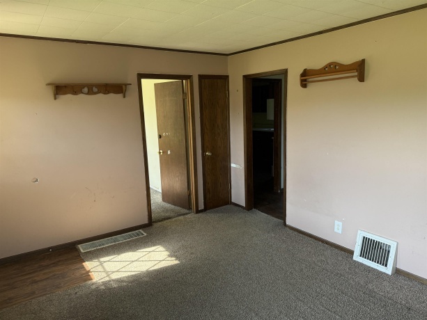 3820-3824 Sandy Hollow, ROCKFORD, Illinois 61109, ,2 Units,For Sale,Sandy Hollow,202604400
