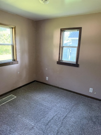 3820-3824 Sandy Hollow, ROCKFORD, Illinois 61109, ,2 Units,For Sale,Sandy Hollow,202604400