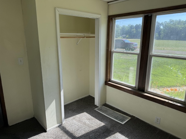 3820-3824 Sandy Hollow, ROCKFORD, Illinois 61109, ,2 Units,For Sale,Sandy Hollow,202604400