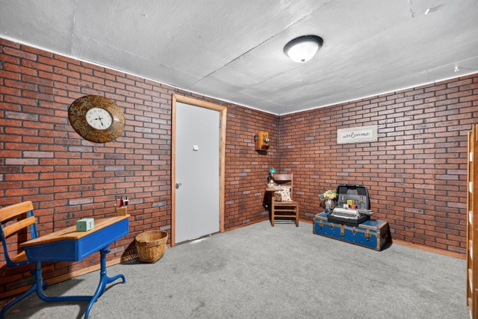 5021 Arlington, LOVES PARK, Illinois 61111, 3 Bedrooms Bedrooms, ,2 BathroomsBathrooms,House,For Sale,Arlington,202604021