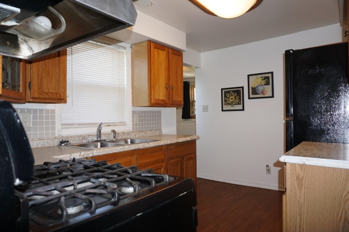 2841 10th, ROCKFORD, Illinois 61109, 2 Bedrooms Bedrooms, ,1 BathroomBathrooms,House,For Sale,10th,202604398