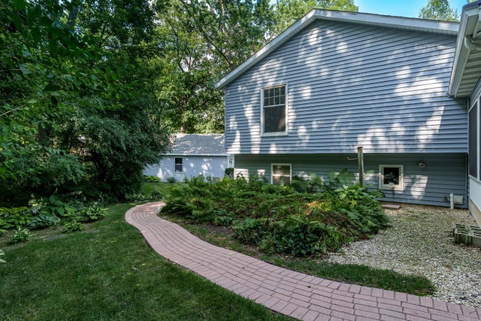 203 ULSTER, CHERRY VALLEY, Illinois 61016, 4 Bedrooms Bedrooms, ,3 BathroomsBathrooms,House,For Sale,ULSTER,202604401
