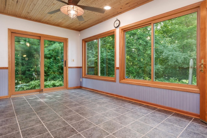 203 ULSTER, CHERRY VALLEY, Illinois 61016, 4 Bedrooms Bedrooms, ,3 BathroomsBathrooms,House,For Sale,ULSTER,202604401