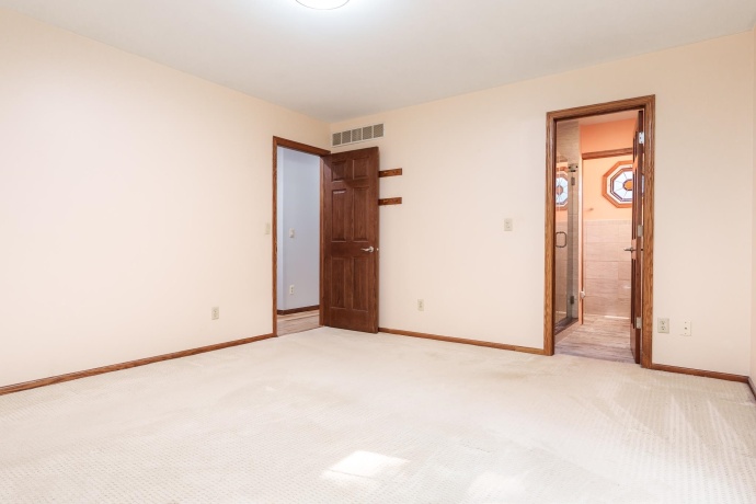 203 ULSTER, CHERRY VALLEY, Illinois 61016, 4 Bedrooms Bedrooms, ,3 BathroomsBathrooms,House,For Sale,ULSTER,202604401