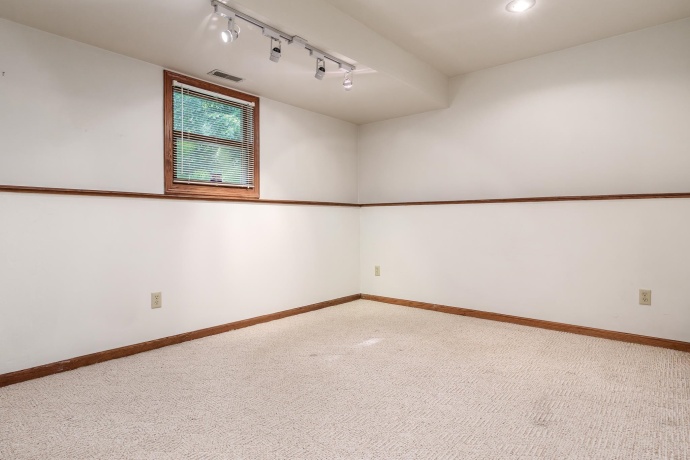 203 ULSTER, CHERRY VALLEY, Illinois 61016, 4 Bedrooms Bedrooms, ,3 BathroomsBathrooms,House,For Sale,ULSTER,202604401