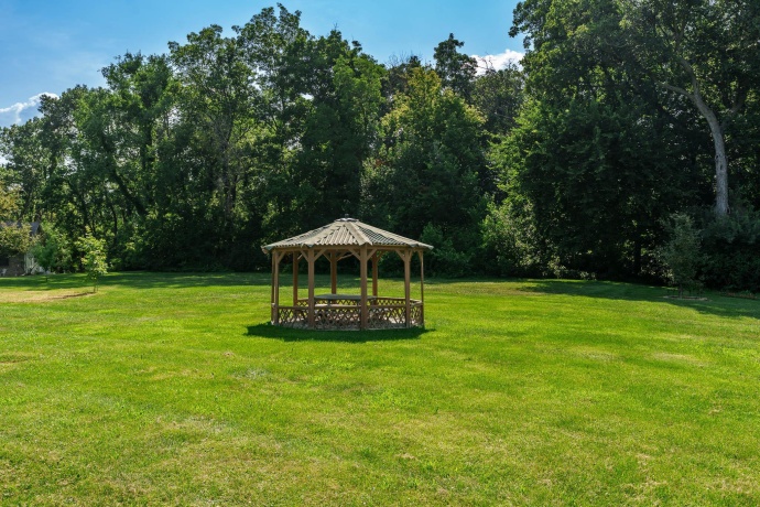 203 ULSTER, CHERRY VALLEY, Illinois 61016, 4 Bedrooms Bedrooms, ,3 BathroomsBathrooms,House,For Sale,ULSTER,202604401