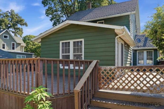417 2nd, DIXON, Illinois 61021, 3 Bedrooms Bedrooms, ,2 BathroomsBathrooms,House,For Sale,2nd,202604405