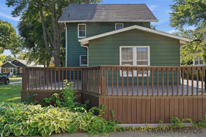 417 2nd, DIXON, Illinois 61021, 3 Bedrooms Bedrooms, ,2 BathroomsBathrooms,House,For Sale,2nd,202604405