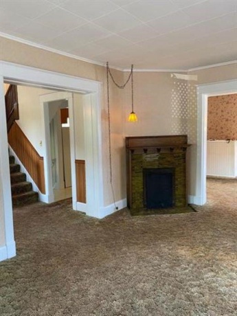 630 Bucklin, LaSalle, Illinois 61301, 4 Bedrooms Bedrooms, ,1 BathroomBathrooms,House,For Sale,Bucklin,202604407