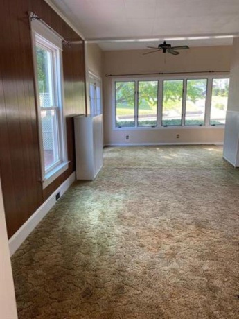 630 Bucklin, LaSalle, Illinois 61301, 4 Bedrooms Bedrooms, ,1 BathroomBathrooms,House,For Sale,Bucklin,202604407