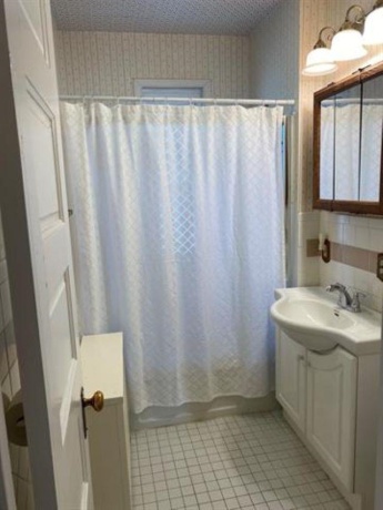630 Bucklin, LaSalle, Illinois 61301, 4 Bedrooms Bedrooms, ,1 BathroomBathrooms,House,For Sale,Bucklin,202604407