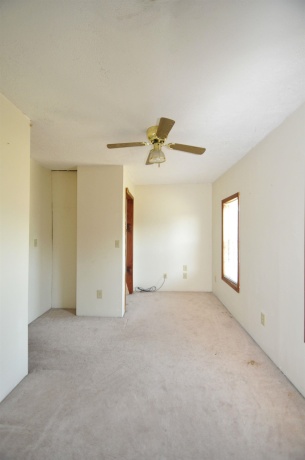 512 Bronson, Streator, Illinois 61364, 2 Bedrooms Bedrooms, ,1 BathroomBathrooms,House,For Sale,Bronson,202604409