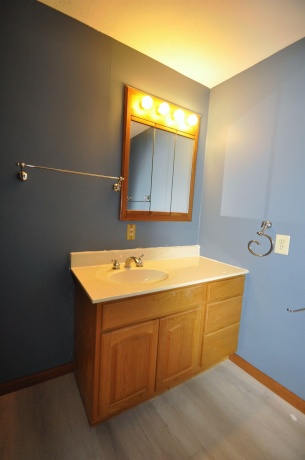 512 Bronson, Streator, Illinois 61364, 2 Bedrooms Bedrooms, ,1 BathroomBathrooms,House,For Sale,Bronson,202604409