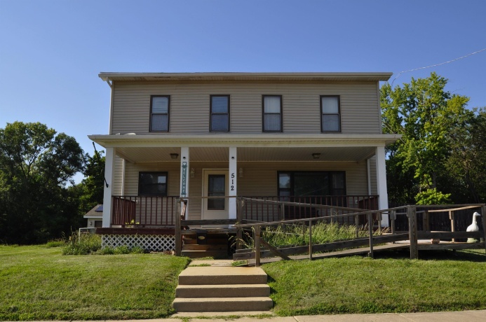 512 Bronson, Streator, Illinois 61364, 2 Bedrooms Bedrooms, ,1 BathroomBathrooms,House,For Sale,Bronson,202604409