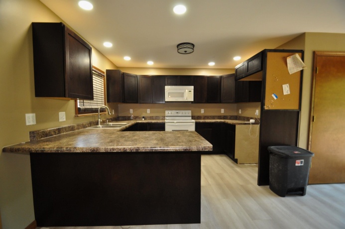 512 Bronson, Streator, Illinois 61364, 2 Bedrooms Bedrooms, ,1 BathroomBathrooms,House,For Sale,Bronson,202604409