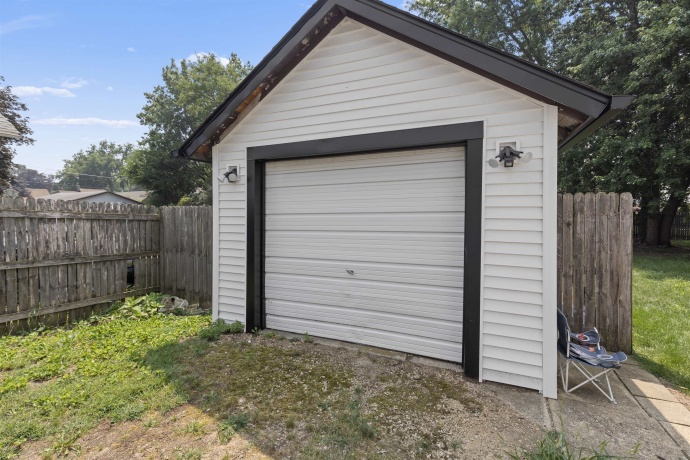 1112 Dalbigne, BELVIDERE, Illinois 61008, 2 Bedrooms Bedrooms, ,1 BathroomBathrooms,House,For Sale,Dalbigne,202604410