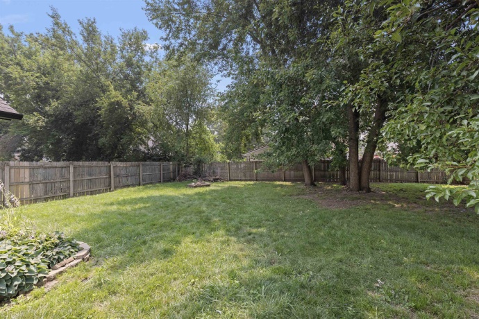 1112 Dalbigne, BELVIDERE, Illinois 61008, 2 Bedrooms Bedrooms, ,1 BathroomBathrooms,House,For Sale,Dalbigne,202604410