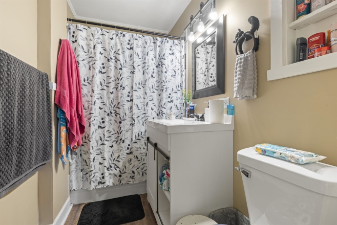 1112 Dalbigne, BELVIDERE, Illinois 61008, 2 Bedrooms Bedrooms, ,1 BathroomBathrooms,House,For Sale,Dalbigne,202604410