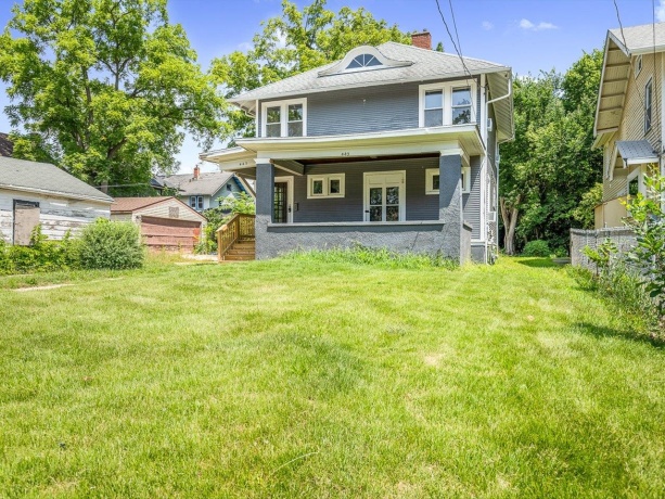443 Hinkley Ave, ROCKFORD, Illinois 61101, 4 Bedrooms Bedrooms, ,1 BathroomBathrooms,House,For Sale,Hinkley Ave,202604413