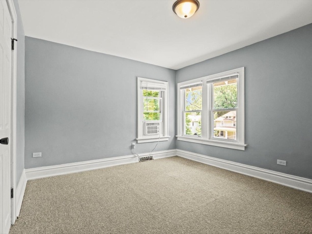 443 Hinkley Ave, ROCKFORD, Illinois 61101, 4 Bedrooms Bedrooms, ,1 BathroomBathrooms,House,For Sale,Hinkley Ave,202604413