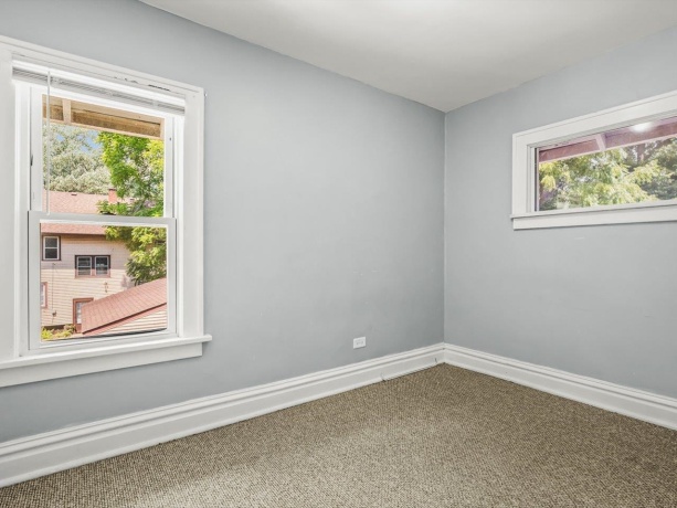 443 Hinkley Ave, ROCKFORD, Illinois 61101, 4 Bedrooms Bedrooms, ,1 BathroomBathrooms,House,For Sale,Hinkley Ave,202604413