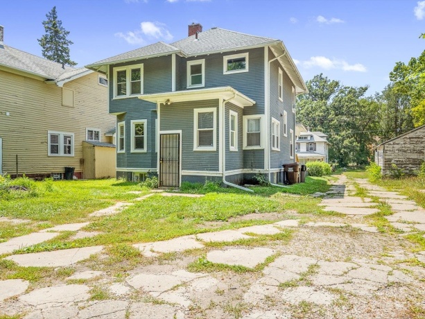 443 Hinkley Ave, ROCKFORD, Illinois 61101, 4 Bedrooms Bedrooms, ,1 BathroomBathrooms,House,For Sale,Hinkley Ave,202604413
