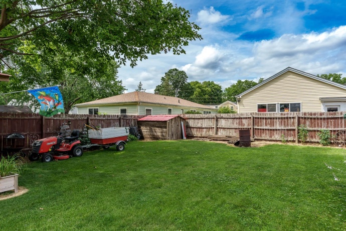 210 CENTER, ROCKTON, Illinois 61072, 2 Bedrooms Bedrooms, ,2 BathroomsBathrooms,House,For Sale,CENTER,202604207