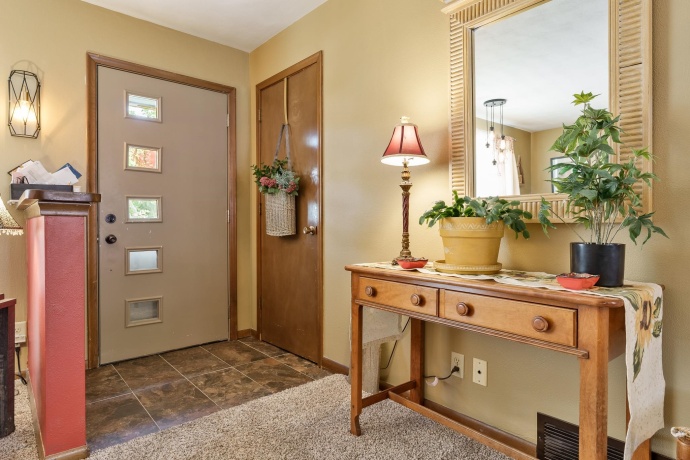 210 CENTER, ROCKTON, Illinois 61072, 2 Bedrooms Bedrooms, ,2 BathroomsBathrooms,House,For Sale,CENTER,202604207