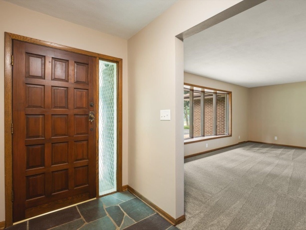 4245 Lehighton Downs, ROCKFORD, Illinois 61101, 3 Bedrooms Bedrooms, ,2 BathroomsBathrooms,House,For Sale,Lehighton Downs,202604430