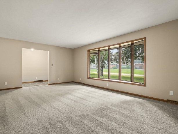 4245 Lehighton Downs, ROCKFORD, Illinois 61101, 3 Bedrooms Bedrooms, ,2 BathroomsBathrooms,House,For Sale,Lehighton Downs,202604430